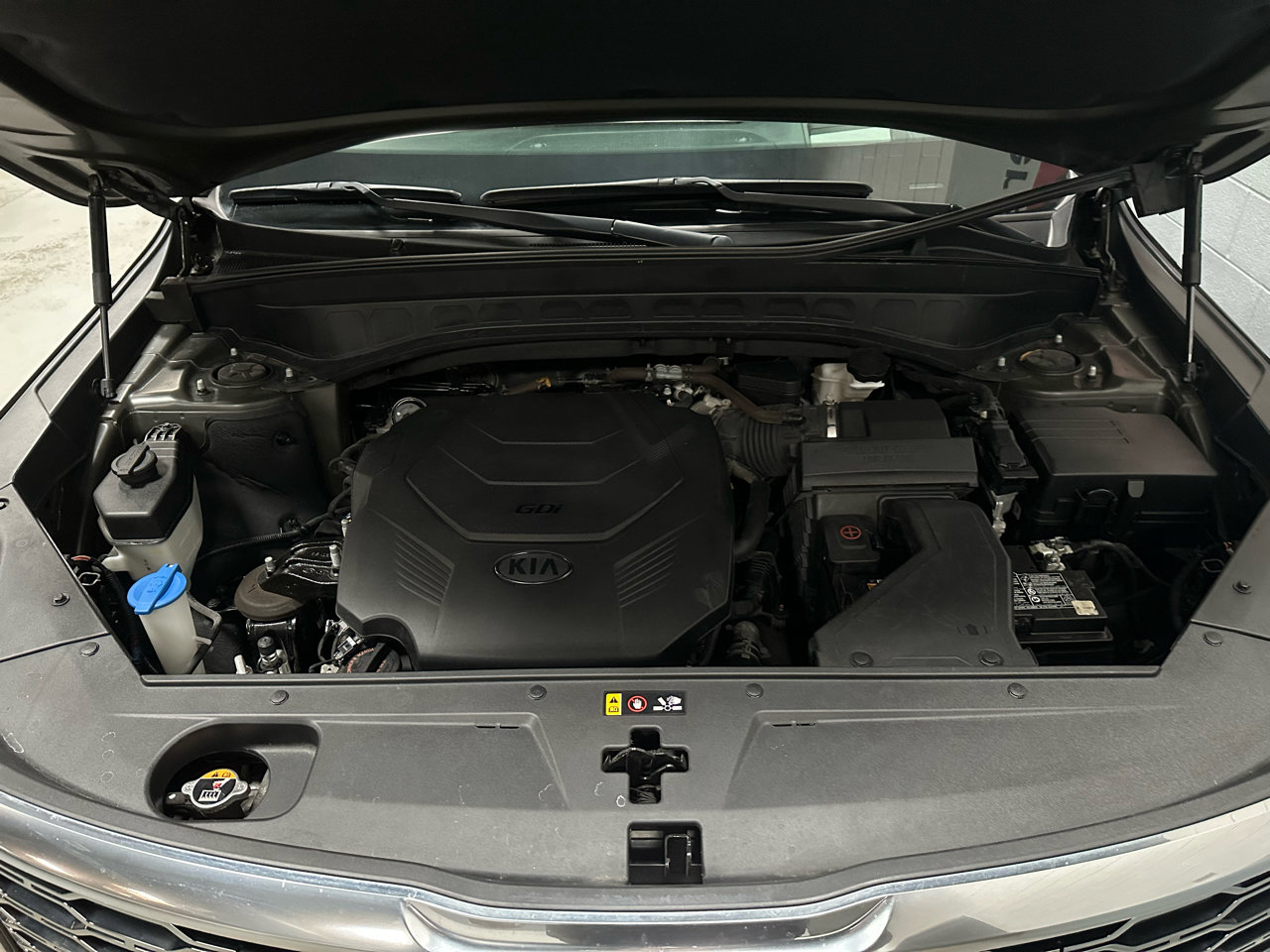 Used 2020 Kia Telluride SX w/ SX Prestige Package image 24