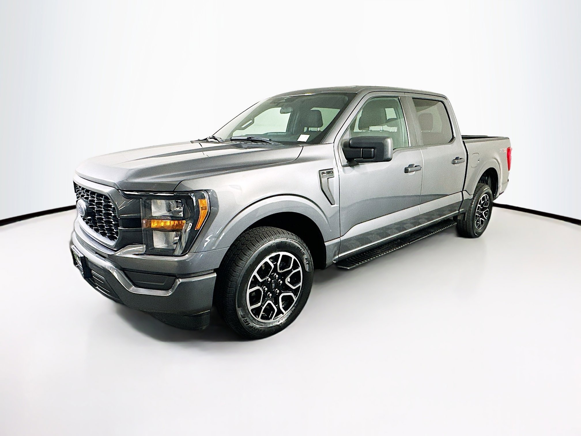 Used 2023 Ford F150 XL w/ STX Appearance Package image 3