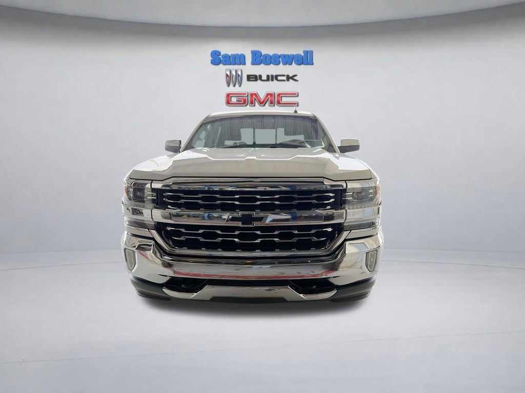 Used 2018 Chevrolet Silverado 1500 LTZ AWD/4WD image 3
