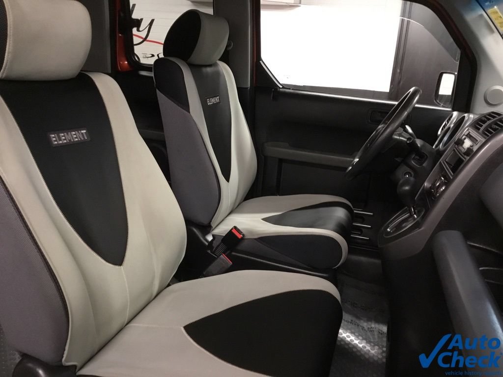 Used 2005 Honda Element LX image 30