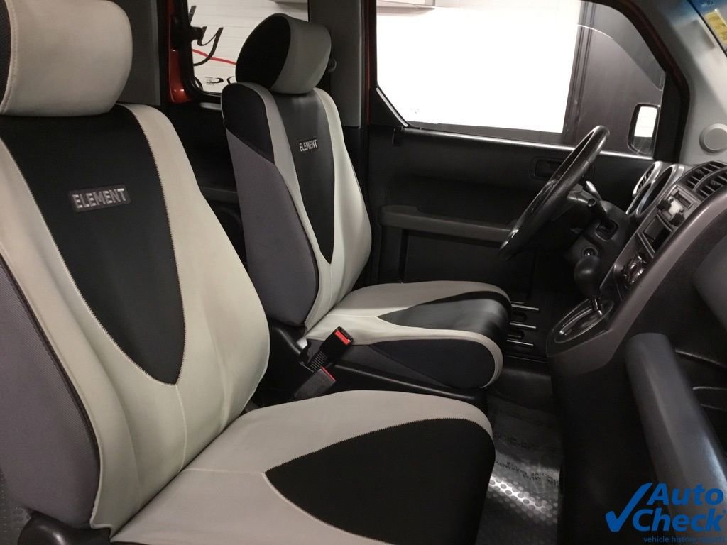 Used 2005 Honda Element LX image 30