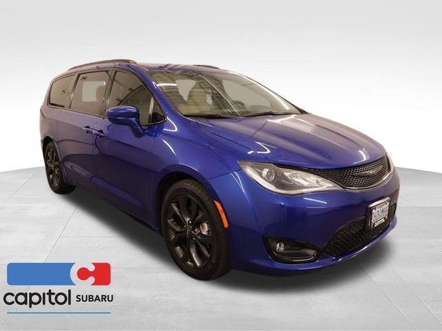 Used 2019 Chrysler Pacifica Touring Plus w/ S Appearance Package FWD 360° Tour