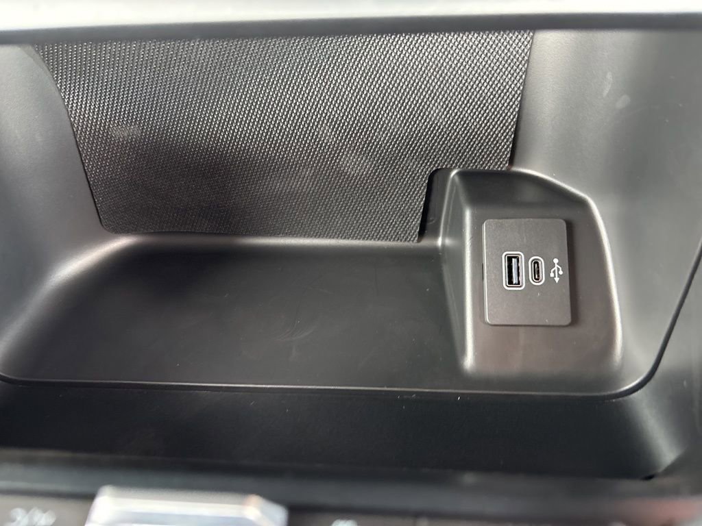 New 2025 Ford F150 XLT w/ Equipment Group 302A MID image 19