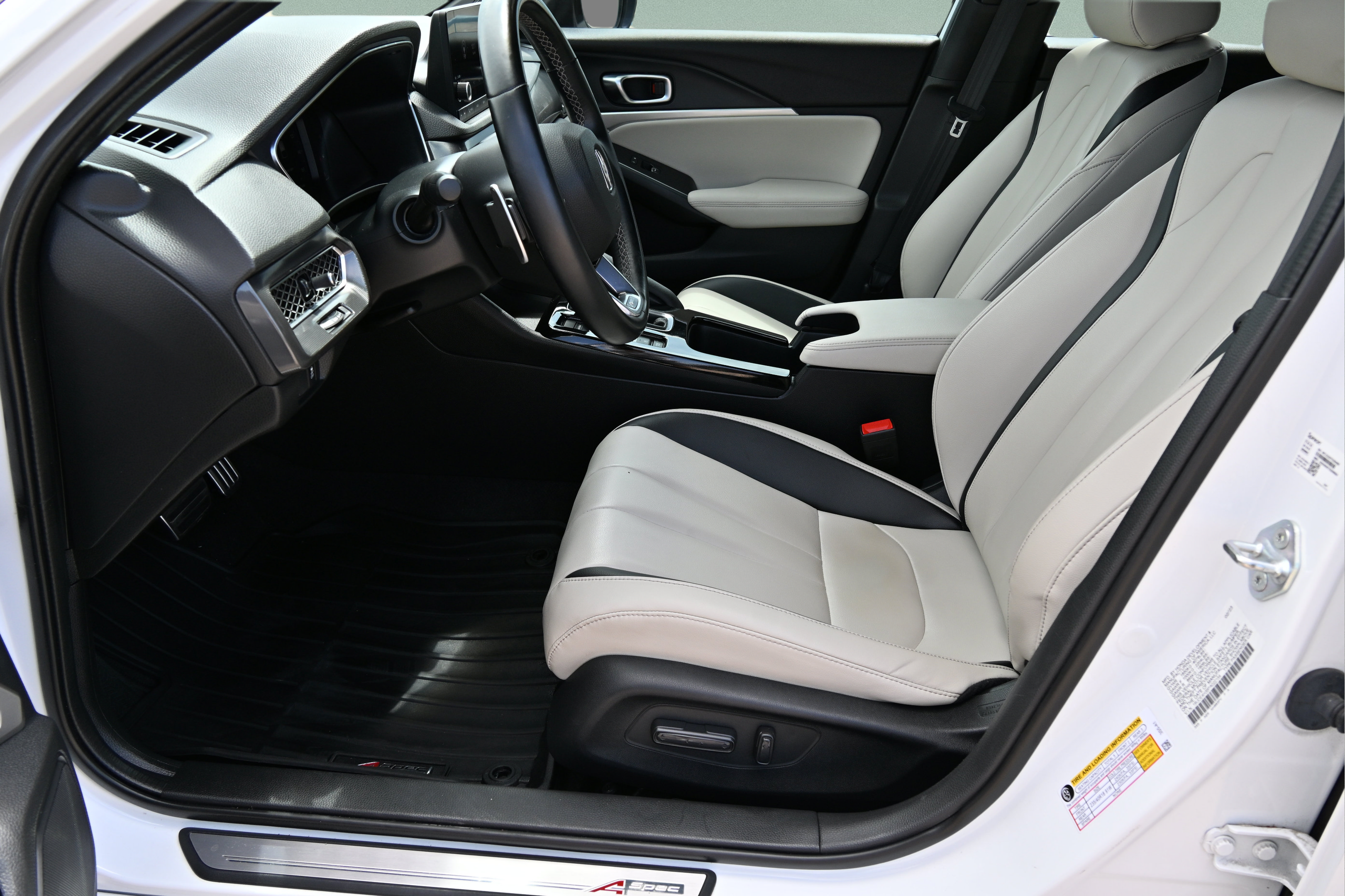 Used 2023 Acura Integra A-Spec FWD image 16