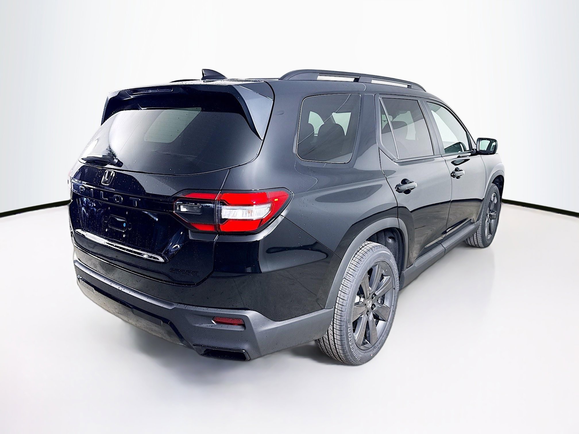 New 2026 Honda Pilot Sport image 32