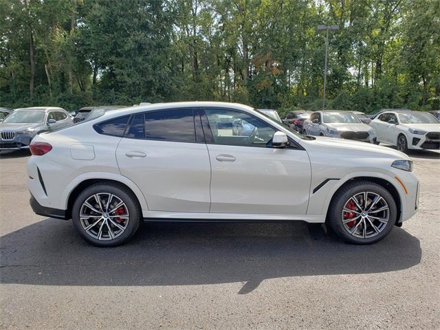 New 2026 BMW X6 xDrive40i image 8