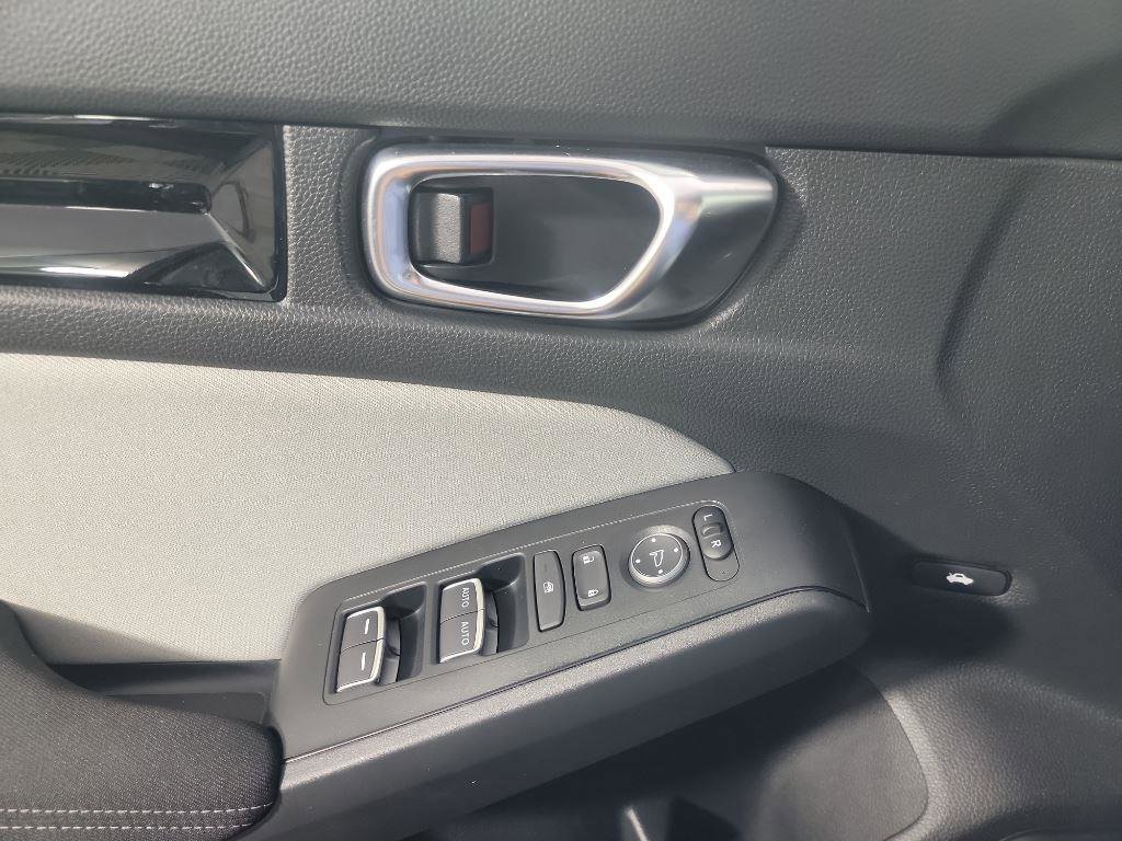 Certified 2025 Honda Civic Sport image 25