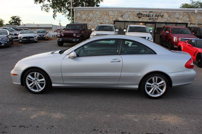 Used 2006 Mercedes-Benz CLK 350 Coupe image 4