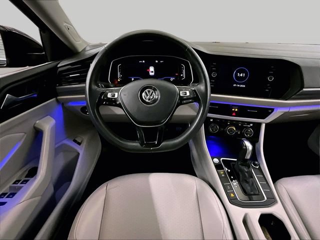 Used 2020 Volkswagen Jetta SEL FWD image 6