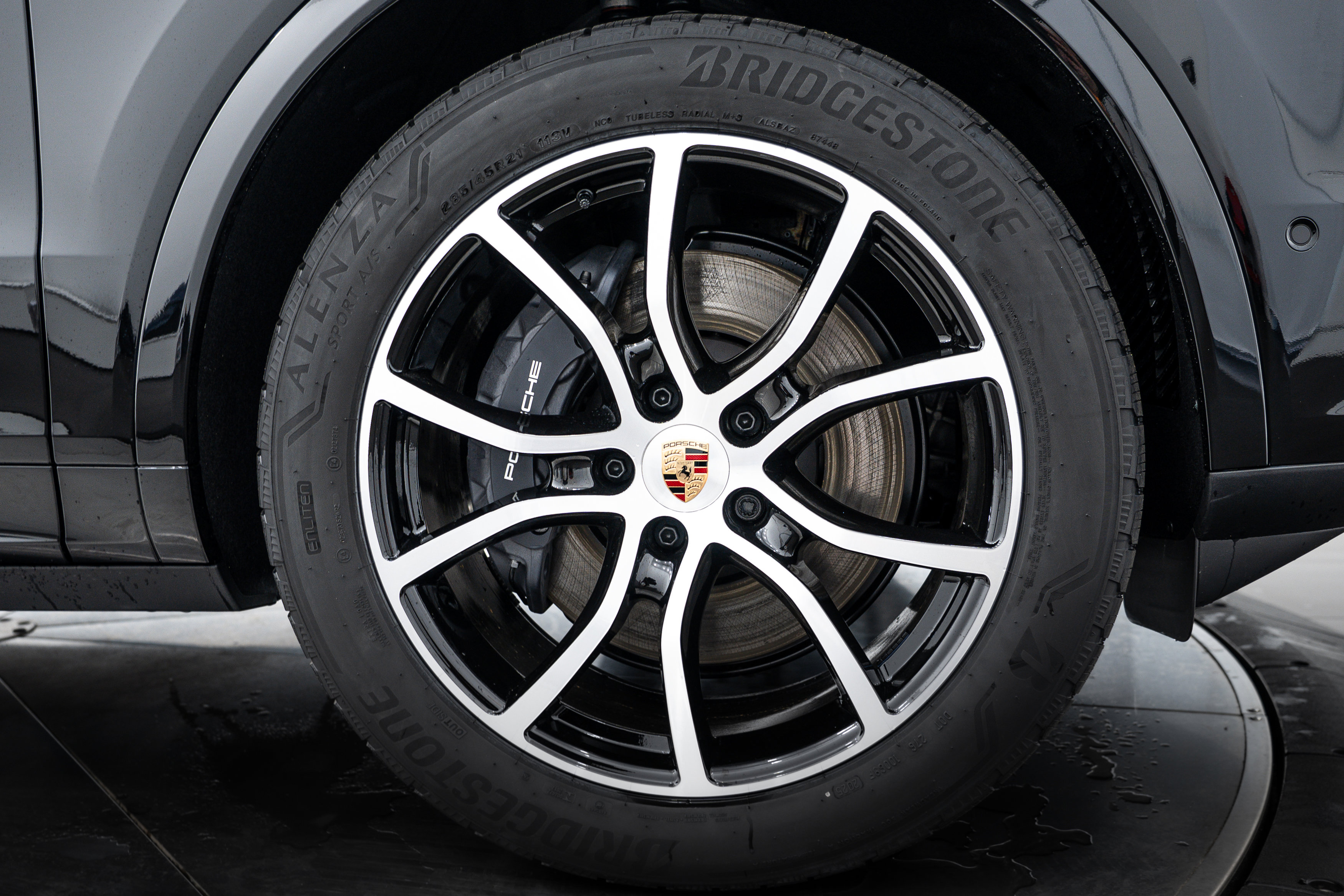 Certified 2026 Porsche Cayenne image 11