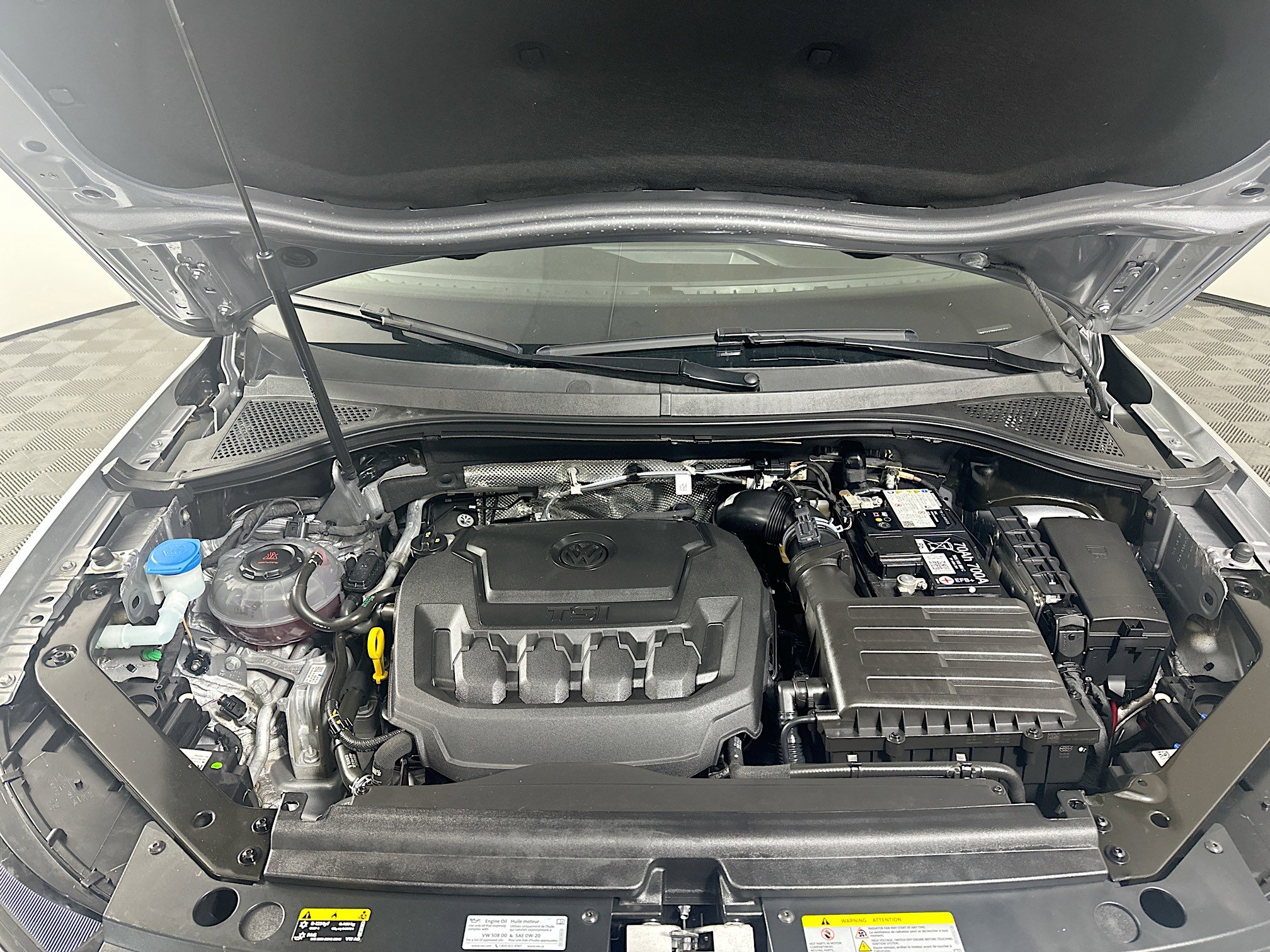 Used 2024 Volkswagen Tiguan S w/ MDO Package, Three-Row image 34