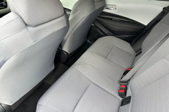 Certified 2025 Toyota Corolla SE image 18