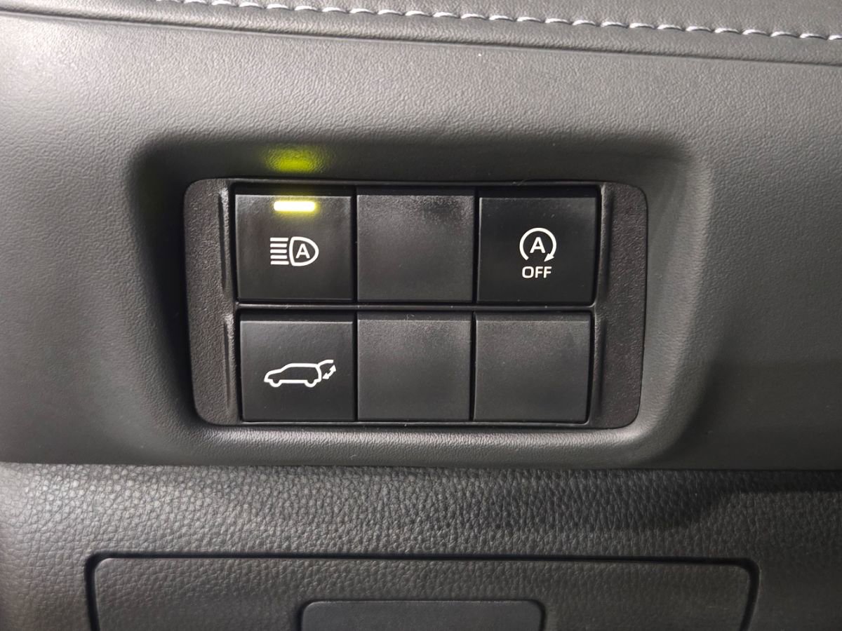 Used 2023 Toyota Highlander XSE image 35