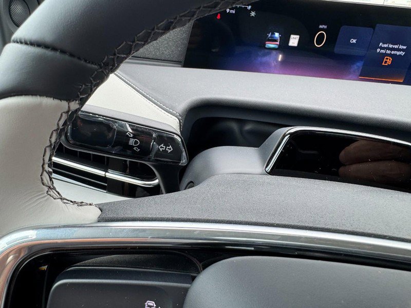 New 2025 Lincoln Navigator L Reserve image 20