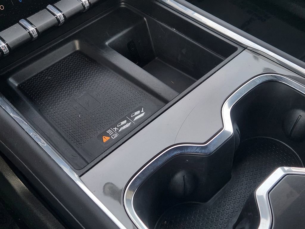 Used 2025 GMC Acadia Elevation image 19