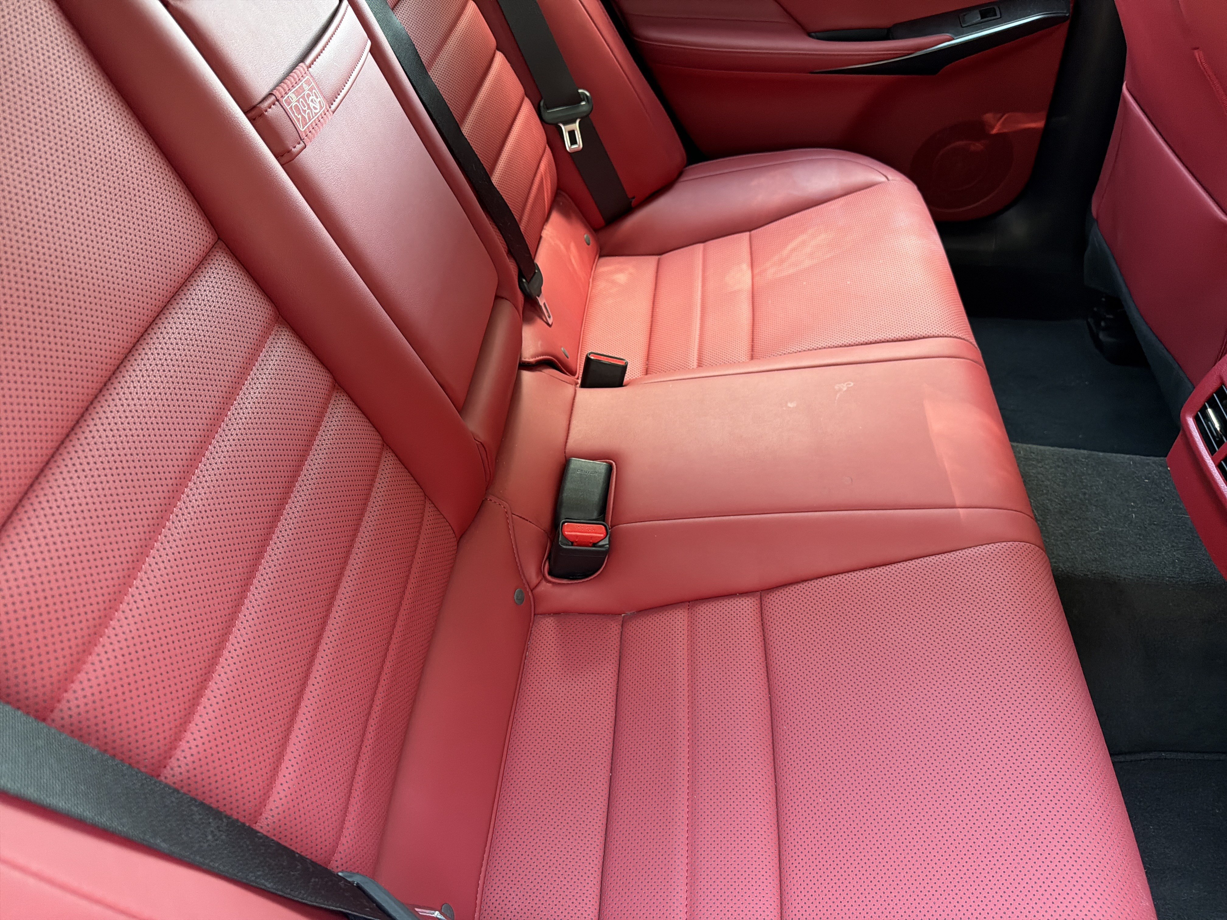 Used 2024 Lexus IS 350 F Sport RWD image 39