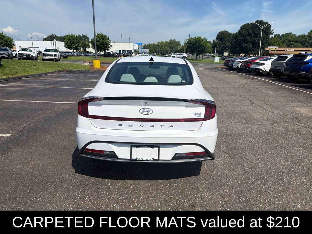 Used 2023 Hyundai Sonata Blue FWD image 4