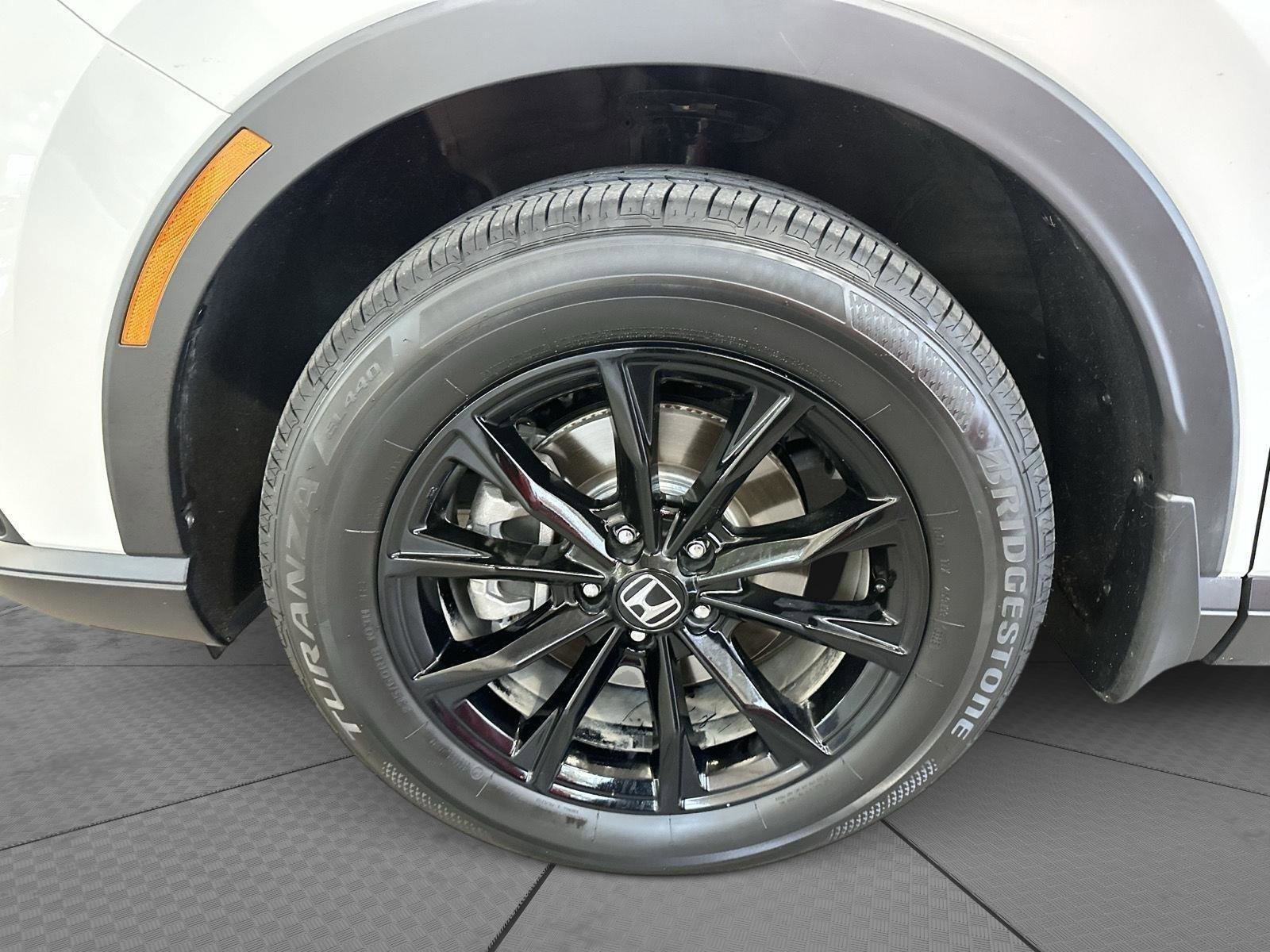 Certified 2025 Honda CR-V Sport-L image 5