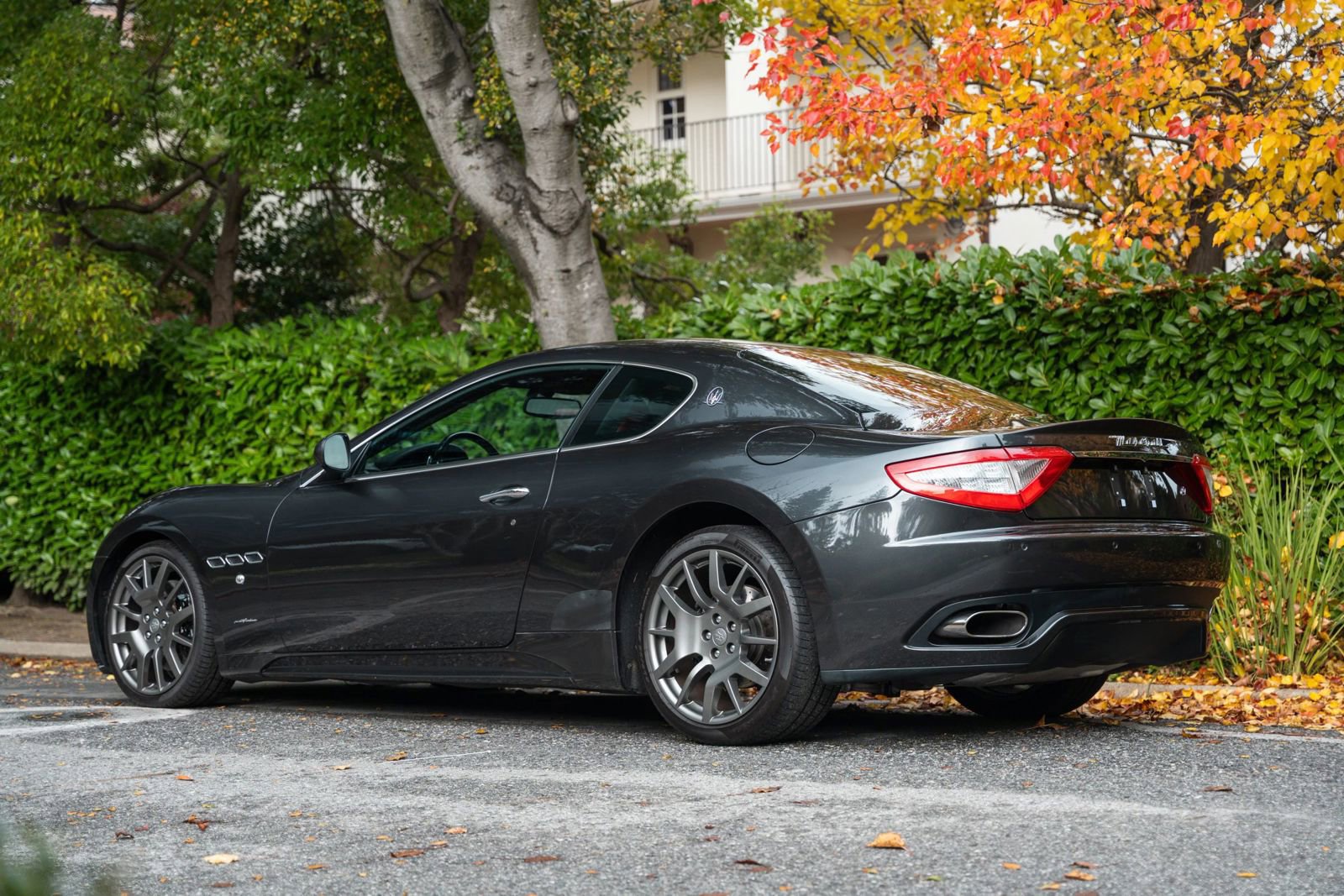 Used 2009 Maserati GranTurismo S image 2