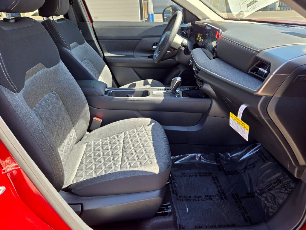 New 2027 Nissan Kicks SV FWD image 19