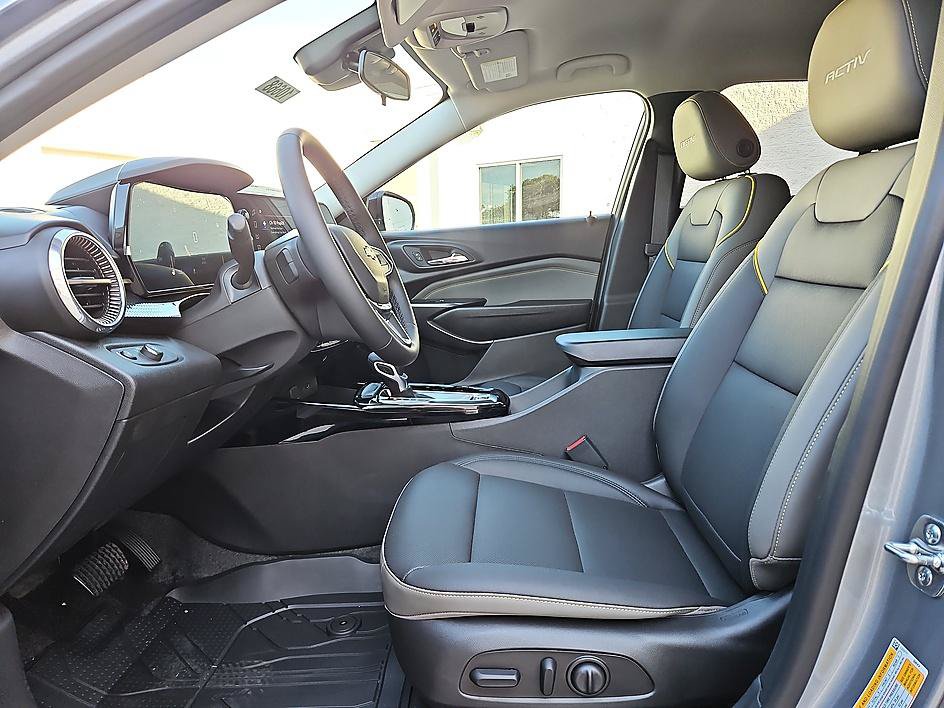 New 2026 Chevrolet Trax ACTIV FWD image 9