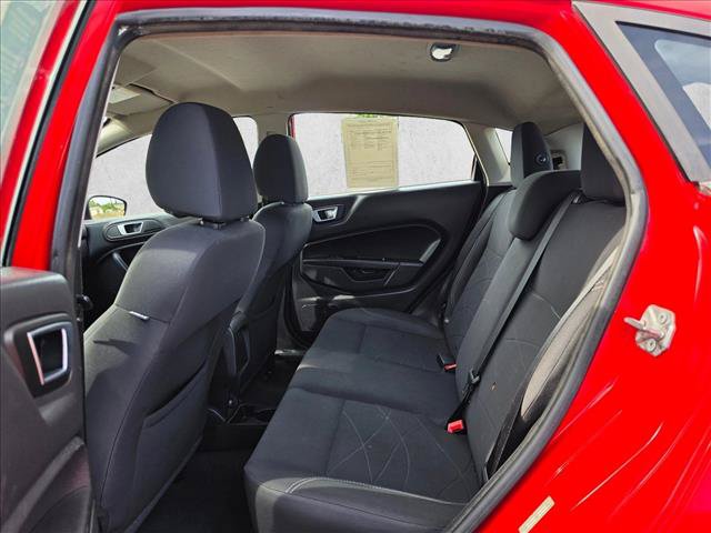 Used 2015 Ford Fiesta SE FWD image 16