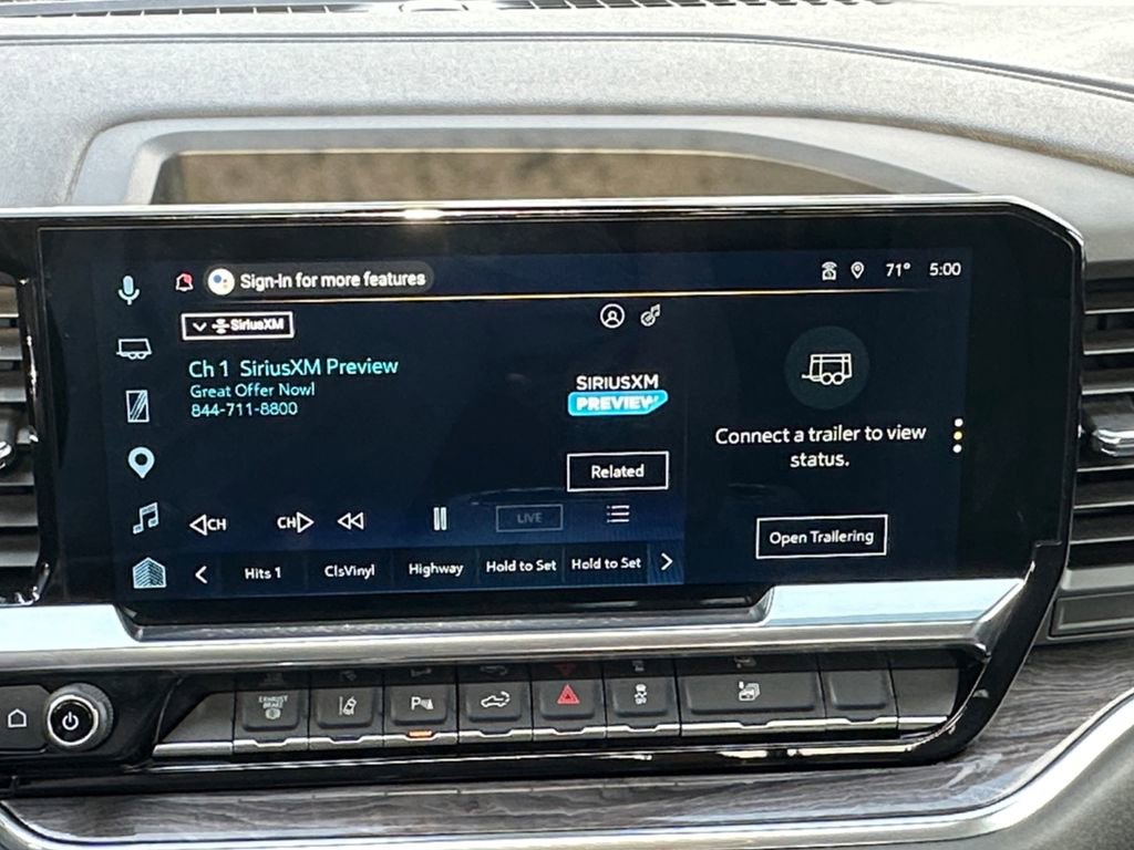 Used 2025 Chevrolet Silverado 2500 LTZ w/ LTZ Premium Package AWD/4WD image 14