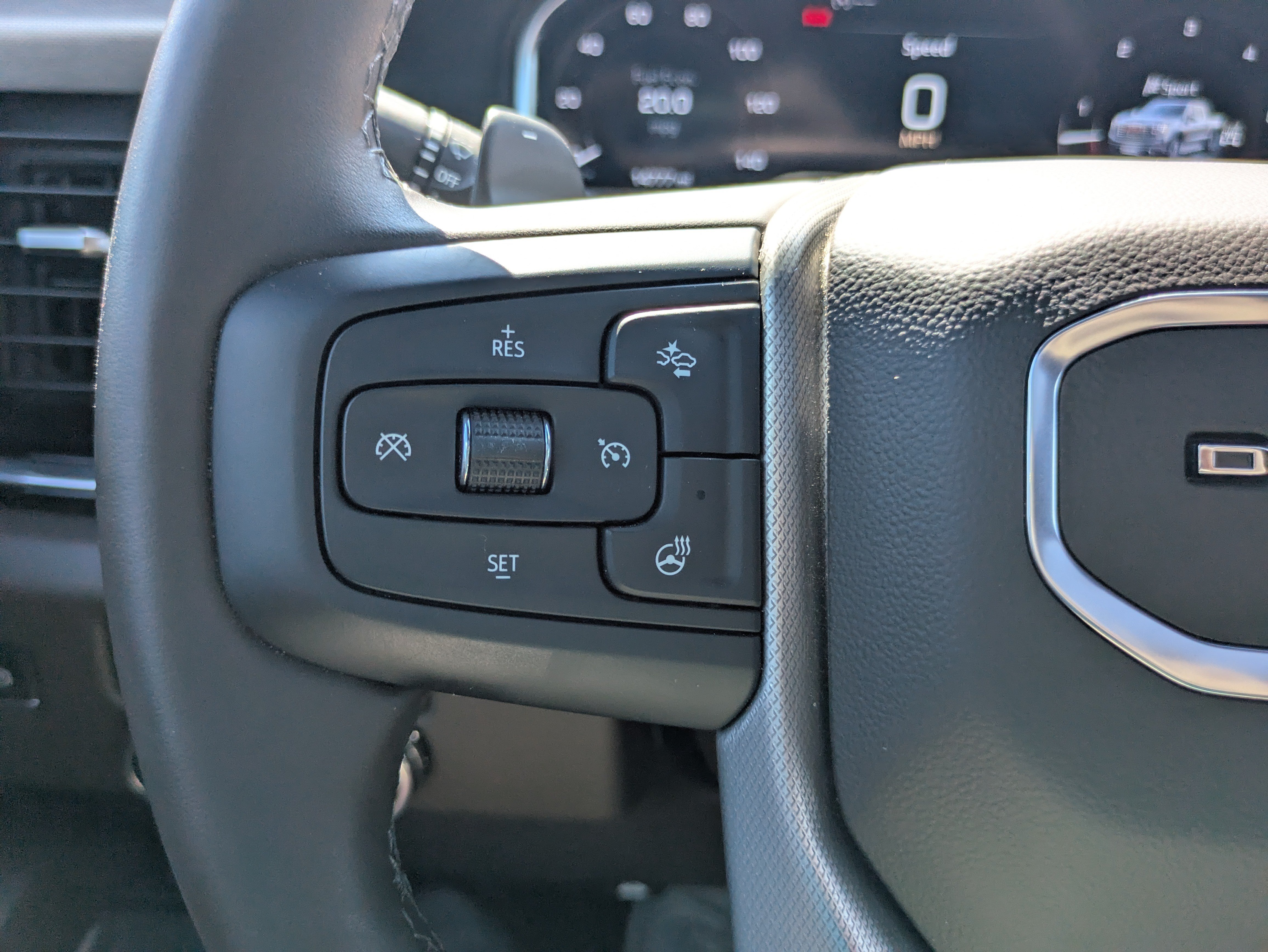 Used 2025 GMC Sierra 1500 Denali w/ Denali Reserve Package AWD/4WD image 15