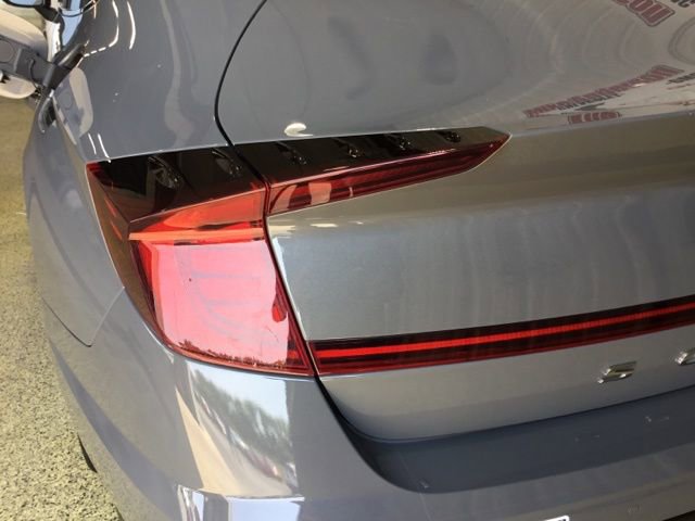 Used 2022 Hyundai Sonata Limited image 16