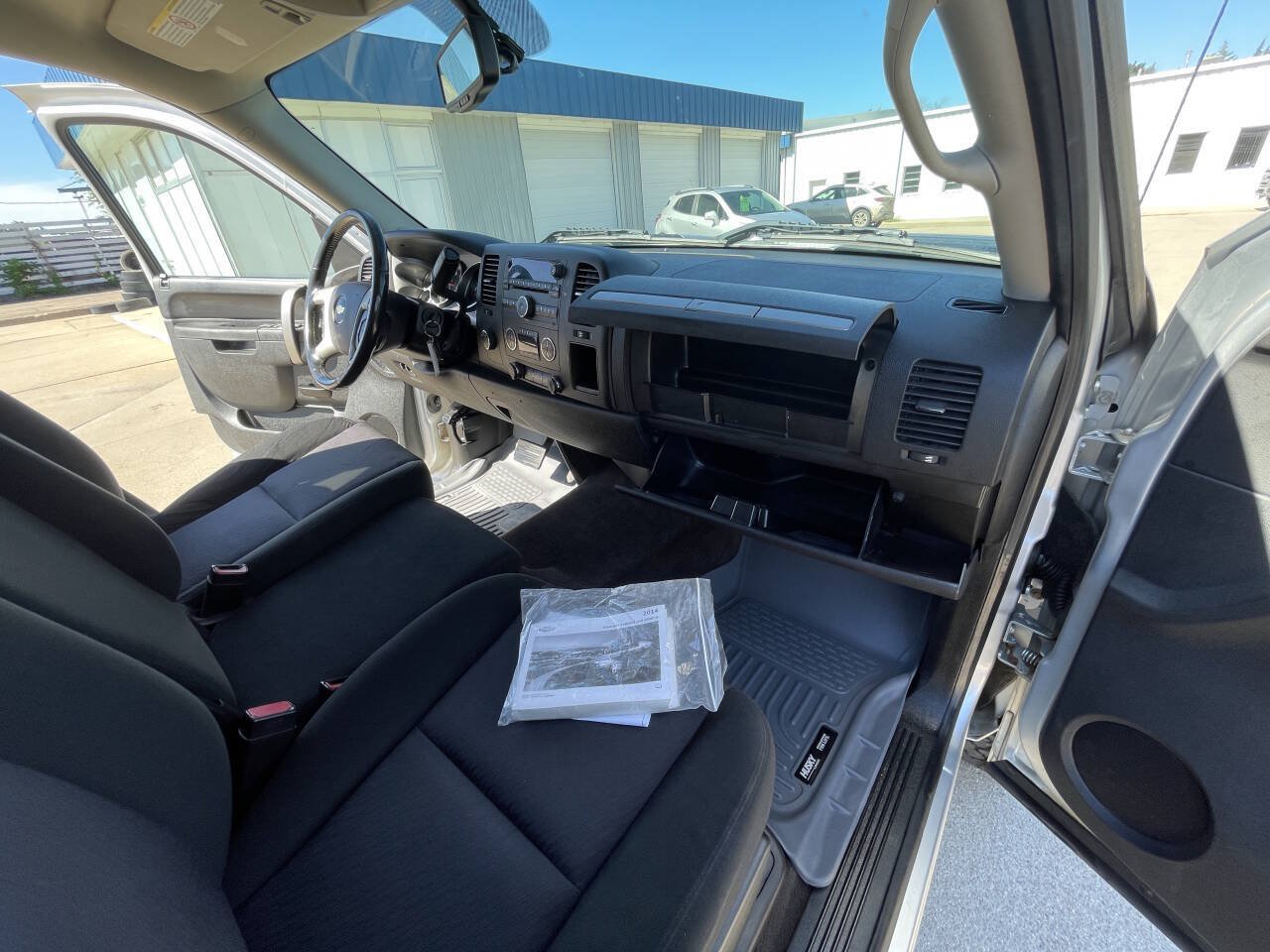 Used 2014 Chevrolet Silverado 2500 LT w/ Interior Plus Package AWD/4WD image 25