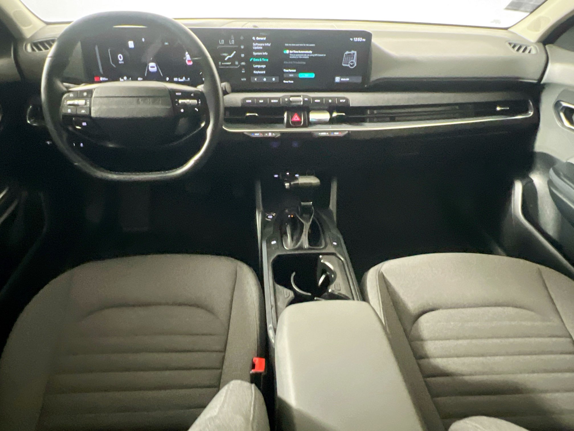 Used 2025 Kia K4 EX FWD image 28