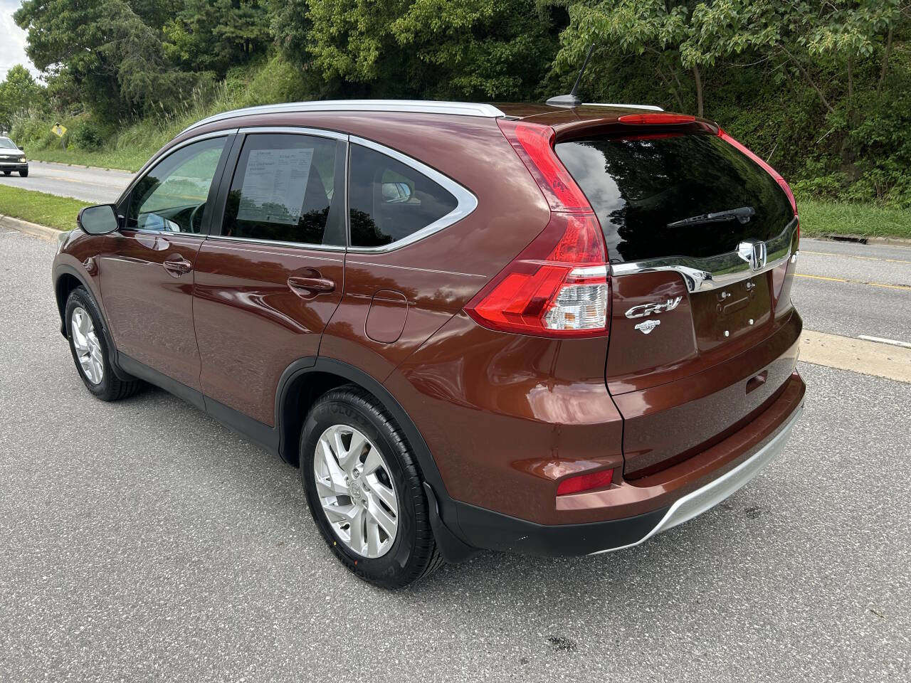 Used 2015 Honda CR-V EX-L image 6