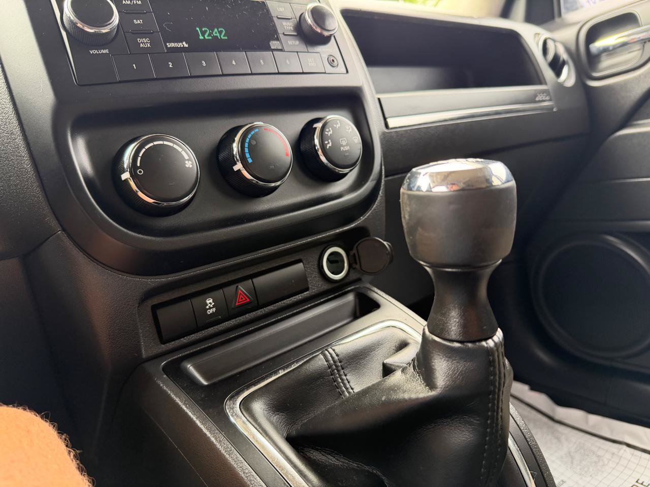 Used 2016 Jeep Patriot Sport FWD image 18