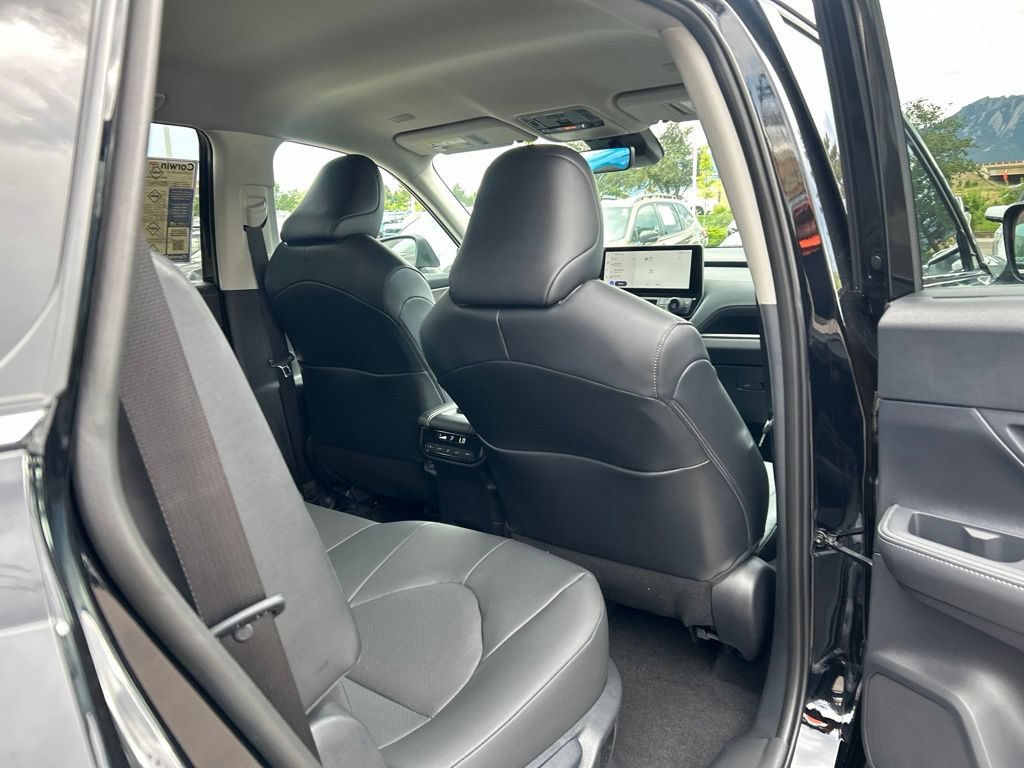 Used 2026 Toyota Grand Highlander FWD image 14