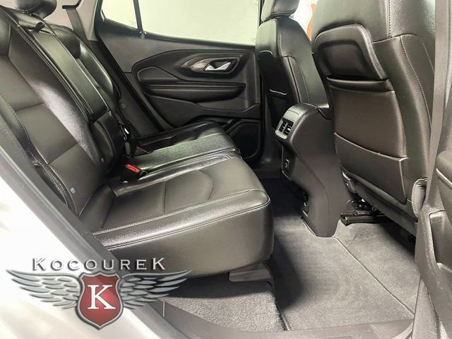 Used 2024 GMC Terrain SLT image 21
