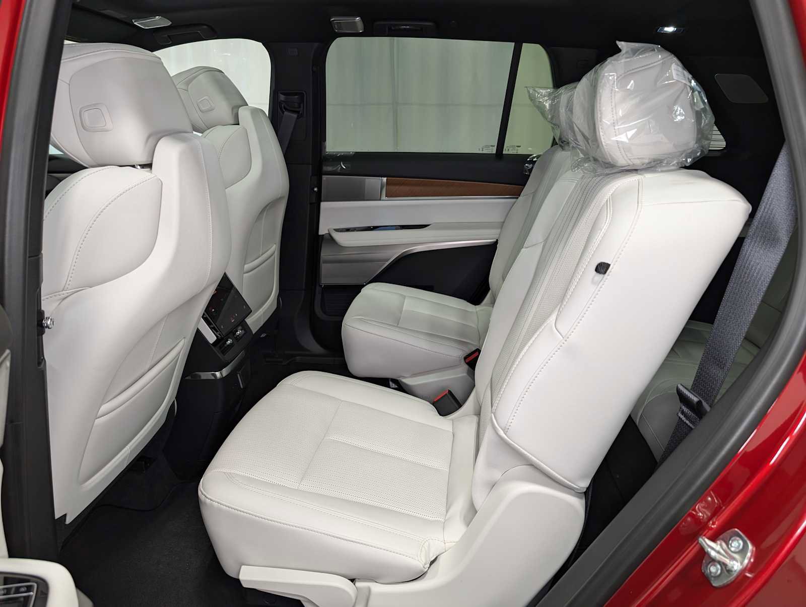 New 2026 Cadillac Vistiq Luxury image 22