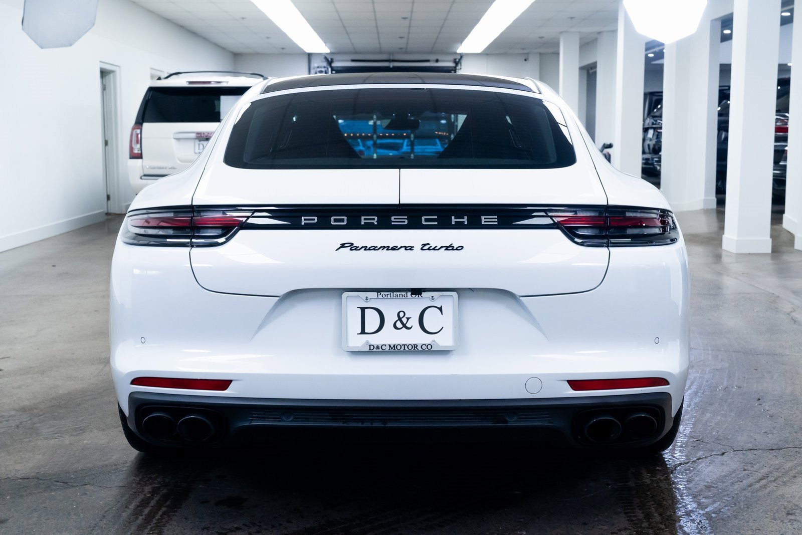 Used 2019 Porsche Panamera Turbo image 5