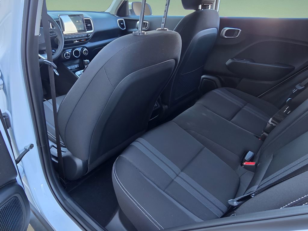 New 2026 Hyundai Venue SEL image 14