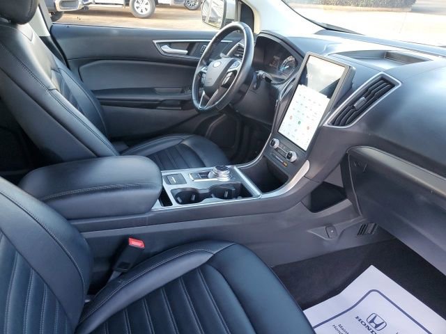Used 2022 Ford Edge SEL image 8