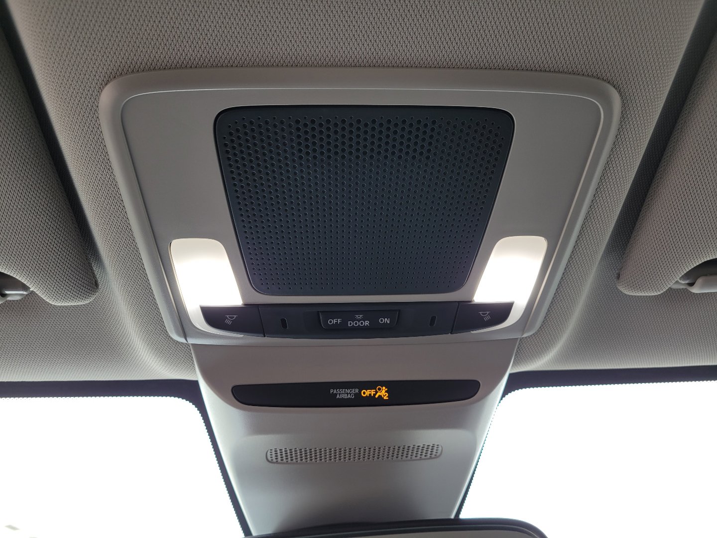 Certified 2025 Honda HR-V LX image 30