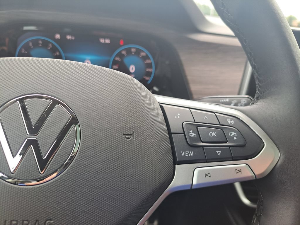 Used 2026 Volkswagen Atlas SEL Premium R-Line AWD/4WD image 19