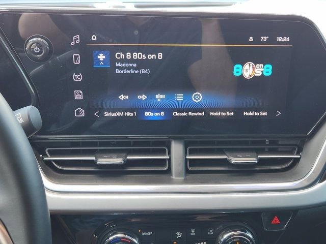 Used 2024 Chevrolet Trax LT w/ Sunroof Package image 5