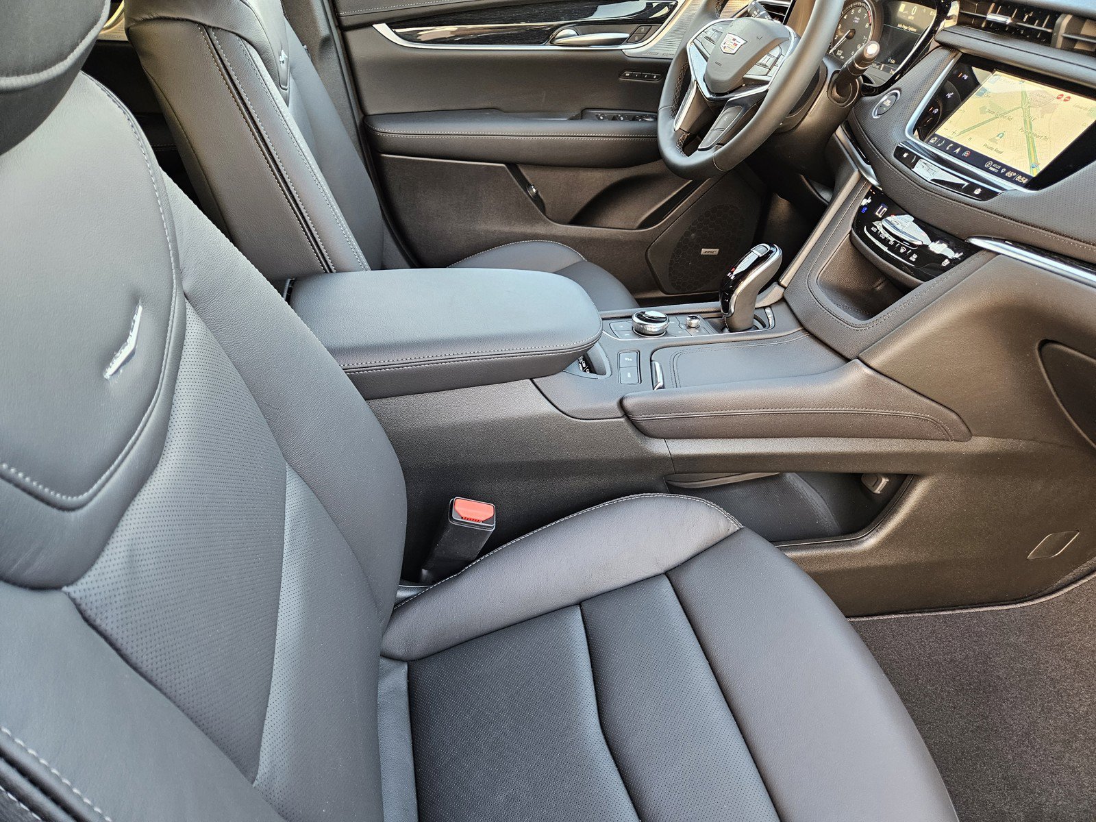 New 2026 Cadillac XT5 Premium Luxury w/ Driver Assist Package FWD image 10