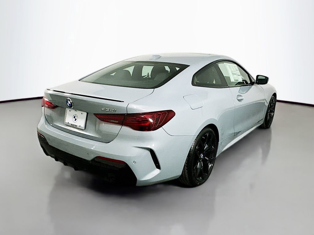 Used 2025 BMW 430i Coupe w/ M Sport Package image 5