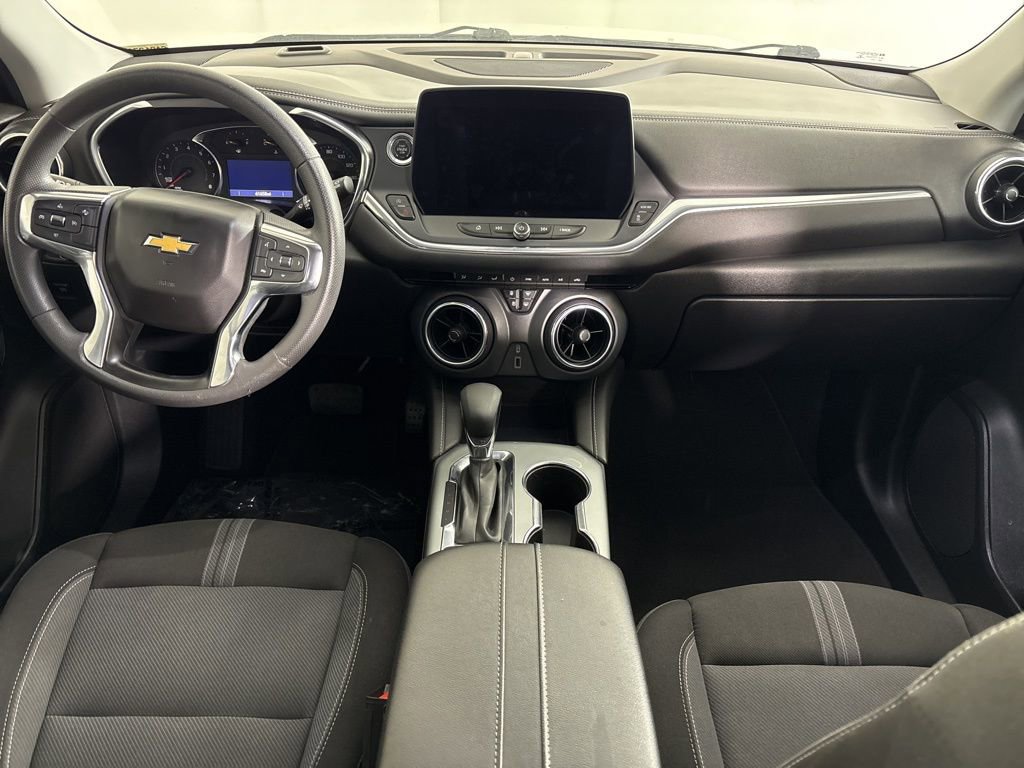 Used 2023 Chevrolet Blazer LT w/ Driver Confidence Package FWD image 17