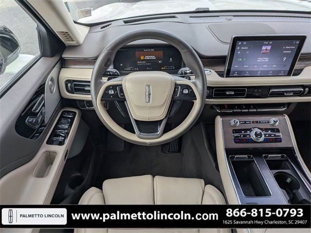 Used 2020 Lincoln Aviator Reserve w/ Equipment Group 201A image 19