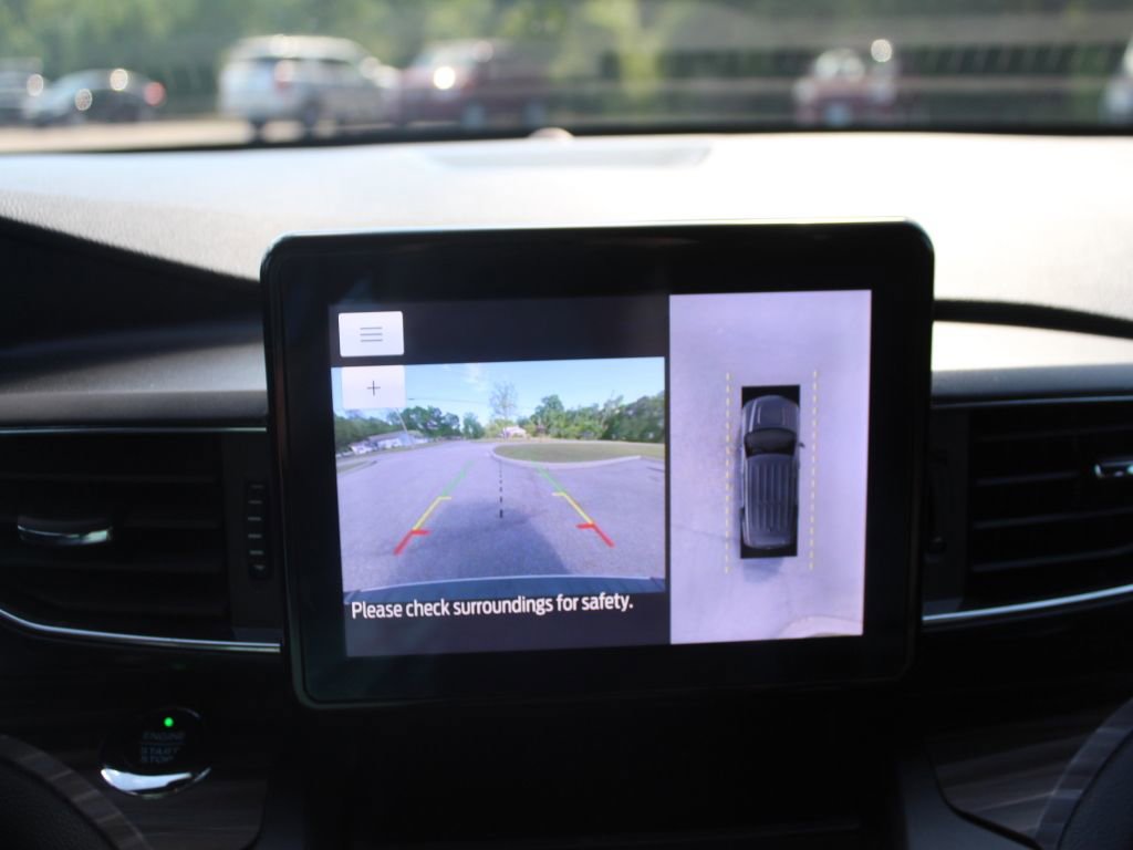 Used 2020 Ford Explorer Limited RWD image 5