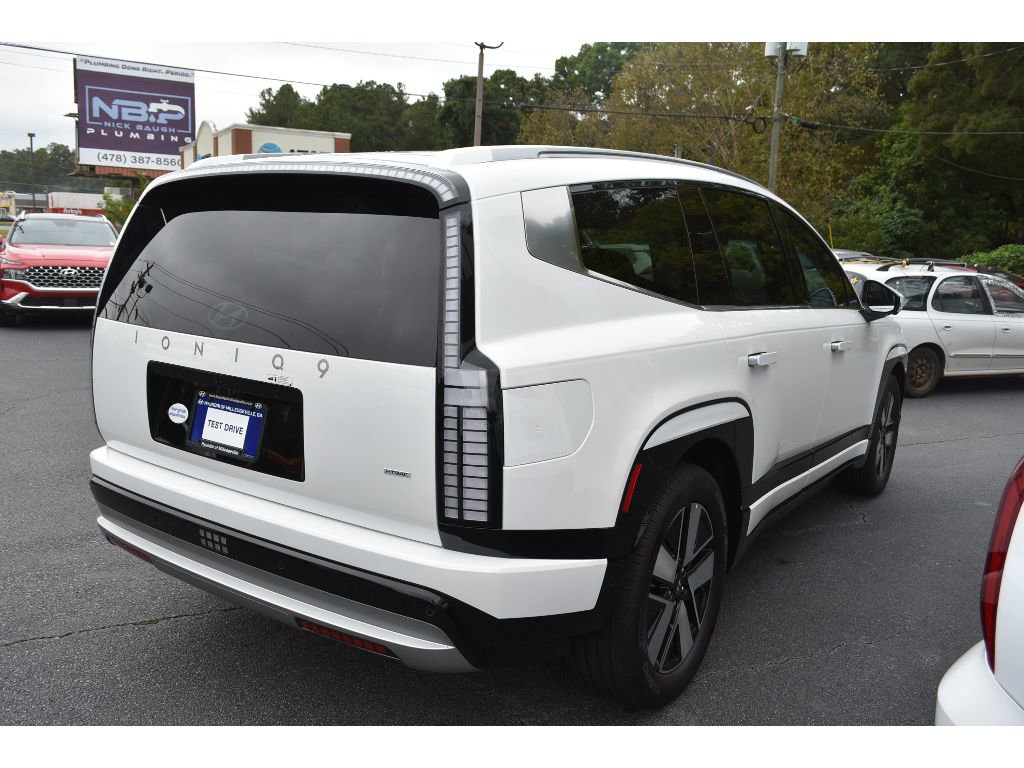 New 2026 Hyundai Ioniq 9 SEL image 4