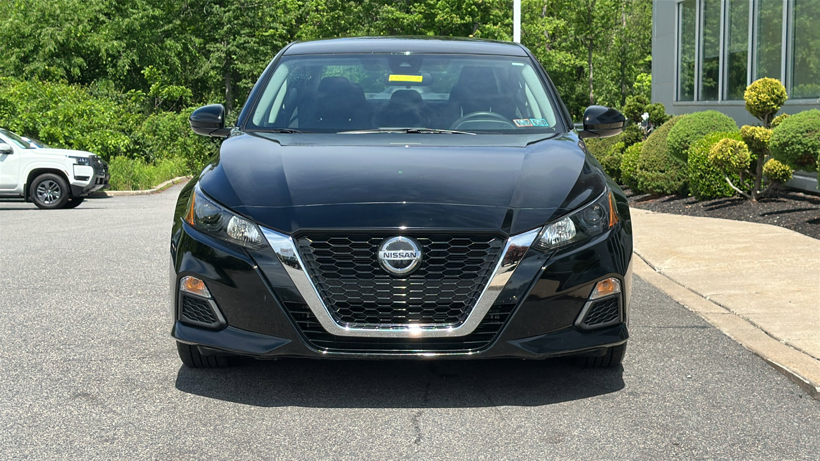 Certified 2022 Nissan Altima 2.5 S FWD image 3