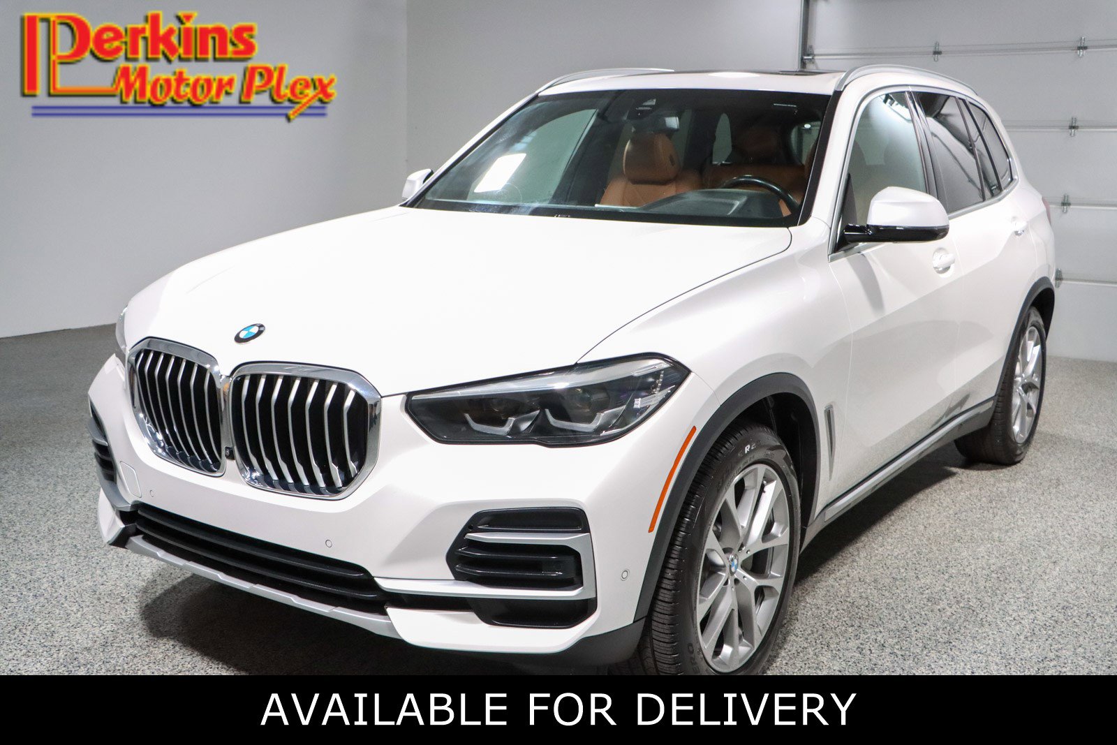 Used 2023 BMW X5 sDrive40i w/ Climate Comfort Package image 1